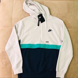 Nike Men’s Quarter Zip